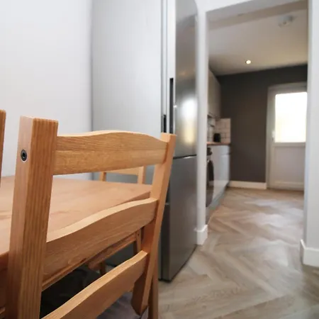 Cohost Partners, Monthly/weekly Discounts Hotel 3*